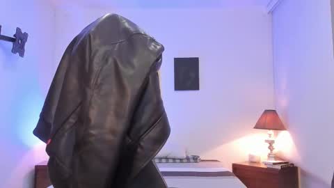 Alexander online show from 11-26-25, 01:01