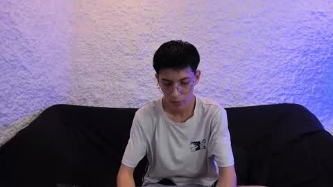 Alexander online show from 12-16-25, 01:43