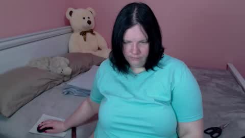 _alexandra_ray_ online show from 12-04-25, 11:08