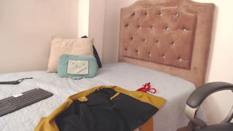 _alice_horny_ online show from 01-09-25, 01:29