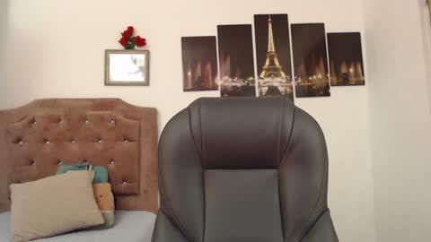 _alice_horny_ online show from 01-23-25, 08:45