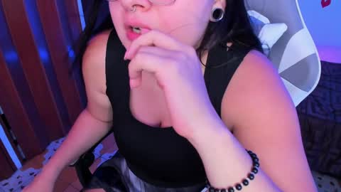 Alisa online show from 03-31-26, 07:47