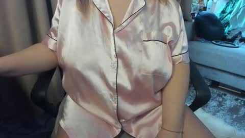 lisa online show from 11-08-25, 10:15