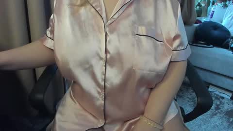 lisa online show from 02-14-26, 10:12