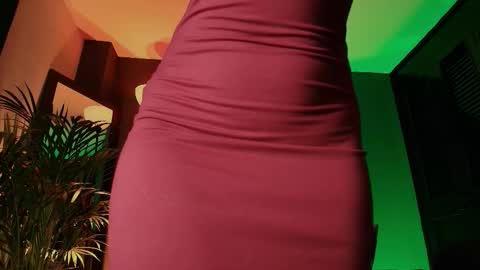 Ana  online show from 12-21-25, 04:03