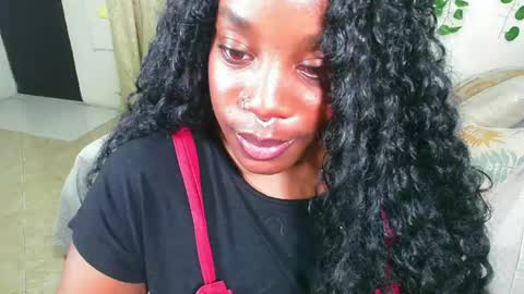 Snapshot of _amy_rojas_ chatting on 07-14-26, 03:11 ask me online show from 07-14-26, 03:11
