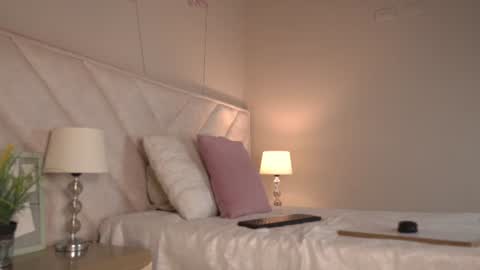 ngela  online show from 07-02-26, 03:40