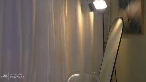 Snapshot of _angeleyes chatting on 01-15-26, 11:30 Angie - online show from 01-15-26, 11:30