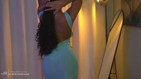 Snapshot of _angeleyes chatting on 01-17-26, 11:08 Angie - online show from 01-17-26, 11:08