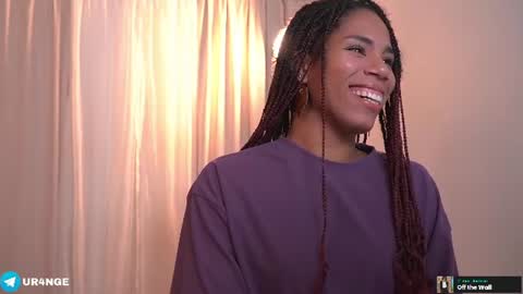 Snapshot of _angeleyes chatting on 06-21-26, 02:58 Angie - online show from 06-21-26, 02:58