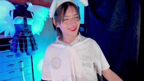Snapshot of _angell_dustt_star chatting on 05-12-26, 12:41 Angell Dustt online show from 05-12-26, 12:41