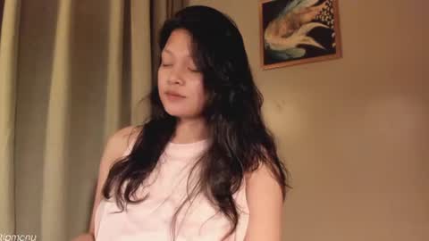annie . online show from 07-21-26, 03:03