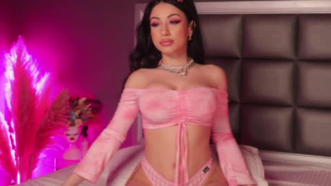 Anna online show from 02-23-25, 11:25