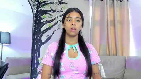 Snapshot of _anna_maria chatting on 12-03-25, 07:23 online show from 12-03-25, 07:23