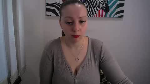 Anna online show from 10-23-25, 07:29