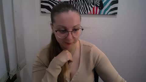 Anna online show from 11-11-25, 08:14