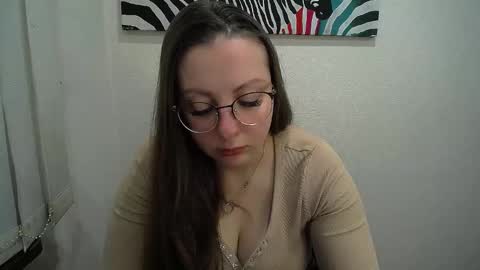 Anna online show from 12-17-25, 07:03