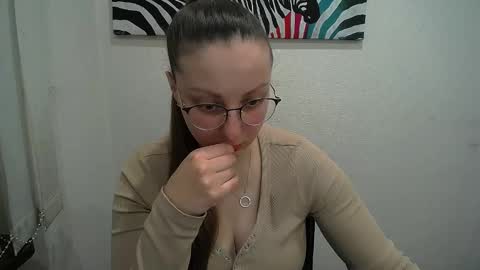 Anna online show from 02-12-26, 02:45