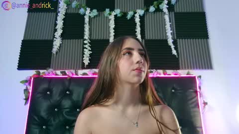 Annie Andrick online show from 03-02-26, 01:07