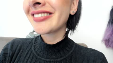 Snapshot of _antomouth_paradise chatting on 01-13-25, 07:53 antonia online show from 01-13-25, 07:53