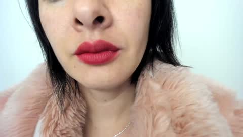 Snapshot of _antomouth_paradise chatting on 01-24-25, 10:00 antonia online show from 01-24-25, 10:00