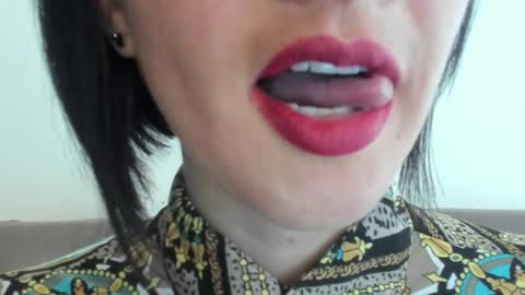 Snapshot of _antomouth_paradise chatting on 01-30-25, 08:53 antonia online show from 01-30-25, 08:53