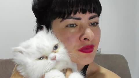 Snapshot of _antomouth_paradise chatting on 02-05-25, 11:06 antonia online show from 02-05-25, 11:06