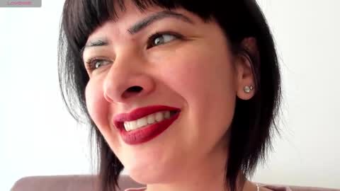 Snapshot of _antomouth_paradise chatting on 02-12-25, 01:27 antonia online show from 02-12-25, 01:27