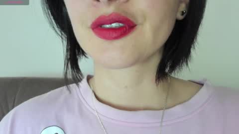 Snapshot of _antomouth_paradise chatting on 02-12-25, 09:01 antonia online show from 02-12-25, 09:01