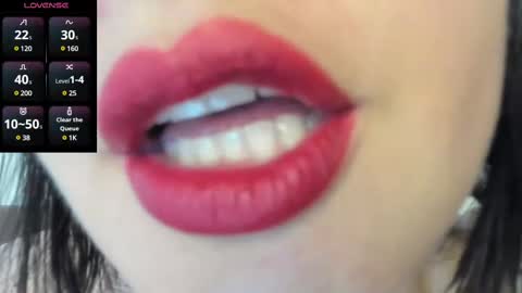 Snapshot of _antomouth_paradise chatting on 02-13-25, 09:49 antonia online show from 02-13-25, 09:49