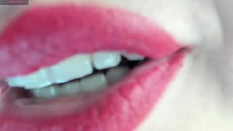 Snapshot of _antomouth_paradise chatting on 02-27-25, 08:42 antonia online show from 02-27-25, 08:42