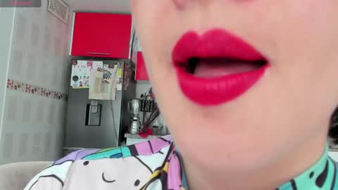 Snapshot of _antomouth_paradise chatting on 02-28-25, 01:58 antonia online show from 02-28-25, 01:58