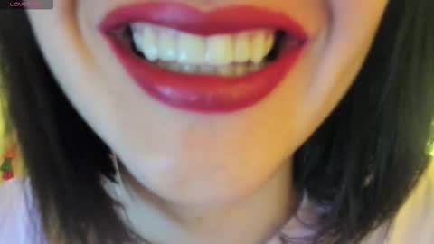 Snapshot of _antomouth_paradise chatting on 09-18-25, 10:17 antonia online show from 09-18-25, 10:17