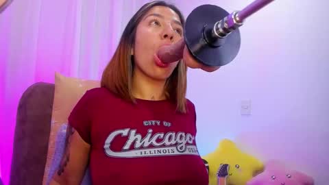 Snapshot of _antonella_dreams chatting on 09-25-25, 09:02 _antonella_dreams online show from 09-25-25, 09:02