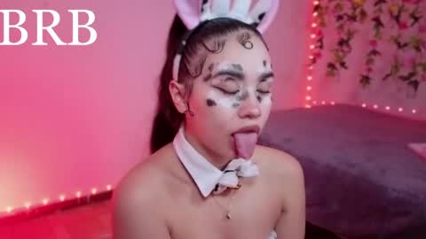 Aria online show from 04-21-26, 11:18