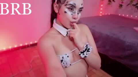 Snapshot of _ariiaa_ chatting on 05-26-26, 01:12 Aria online show from 05-26-26, 01:12