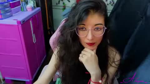Snapshot of _arlequin_ chatting on 07-02-26, 04:07 _arlequin_ online show from 07-02-26, 04:07