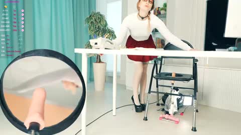 Snapshot of _artporno_ chatting on 11-25-25, 07:19 _artporno_ online show from 11-25-25, 07:19