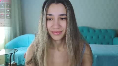 _aura_18 online show from 04-26-26, 03:15