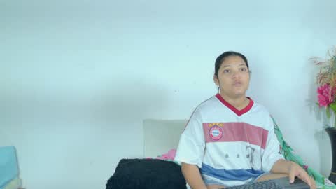 Snapshot of _auroravelvet_ chatting on 07-11-26, 02:58 isabella online show from 07-11-26, 02:58