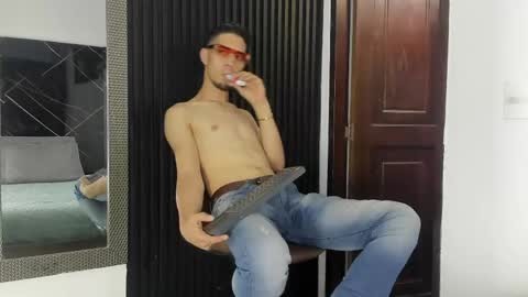 _axel_09 online show from 04-18-26, 04:44