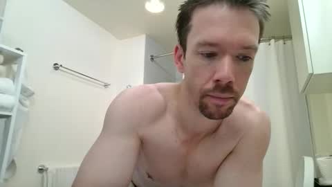 Snapshot of _b_h_c_ chatting on 01-06-26, 10:01 _b_h_c_ online show from 01-06-26, 10:01