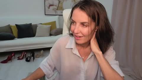 Beylly online show from 09-11-25, 04:18