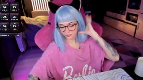 Olivia Subscribe to my Fansly -   online show from 04-20-26, 10:44