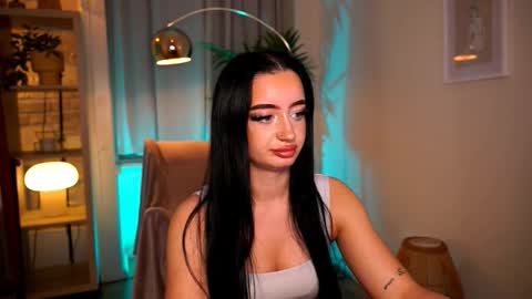 Snapshot of _blackpeaarl chatting on 02-11-26, 05:18 Pearl online show from 02-11-26, 05:18