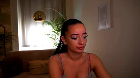 Snapshot of _blackpeaarl chatting on 02-27-26, 07:30 Pearl online show from 02-27-26, 07:30