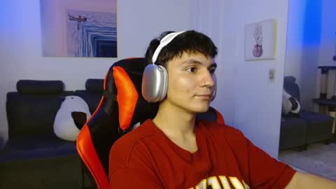 B L A K E online show from 02-04-25, 10:10