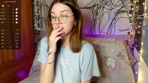 Elizabeth online show from 05-08-26, 11:21