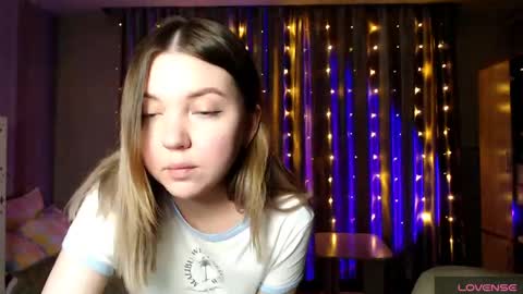 Elizabeth online show from 06-05-26, 05:29