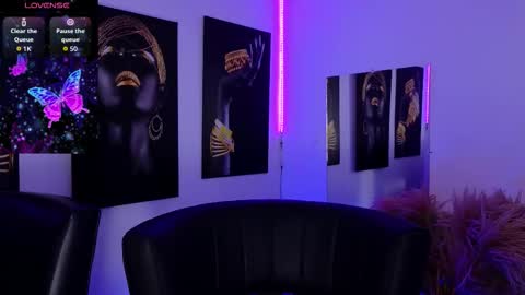 Brenna online show from 10-28-25, 07:16